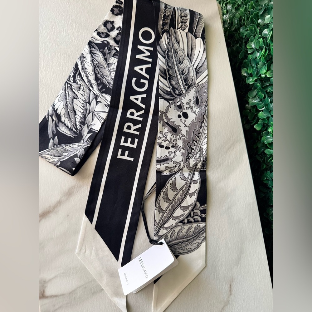 Salvatore Ferragamo Black and White Silk Twilly Scarf NWT